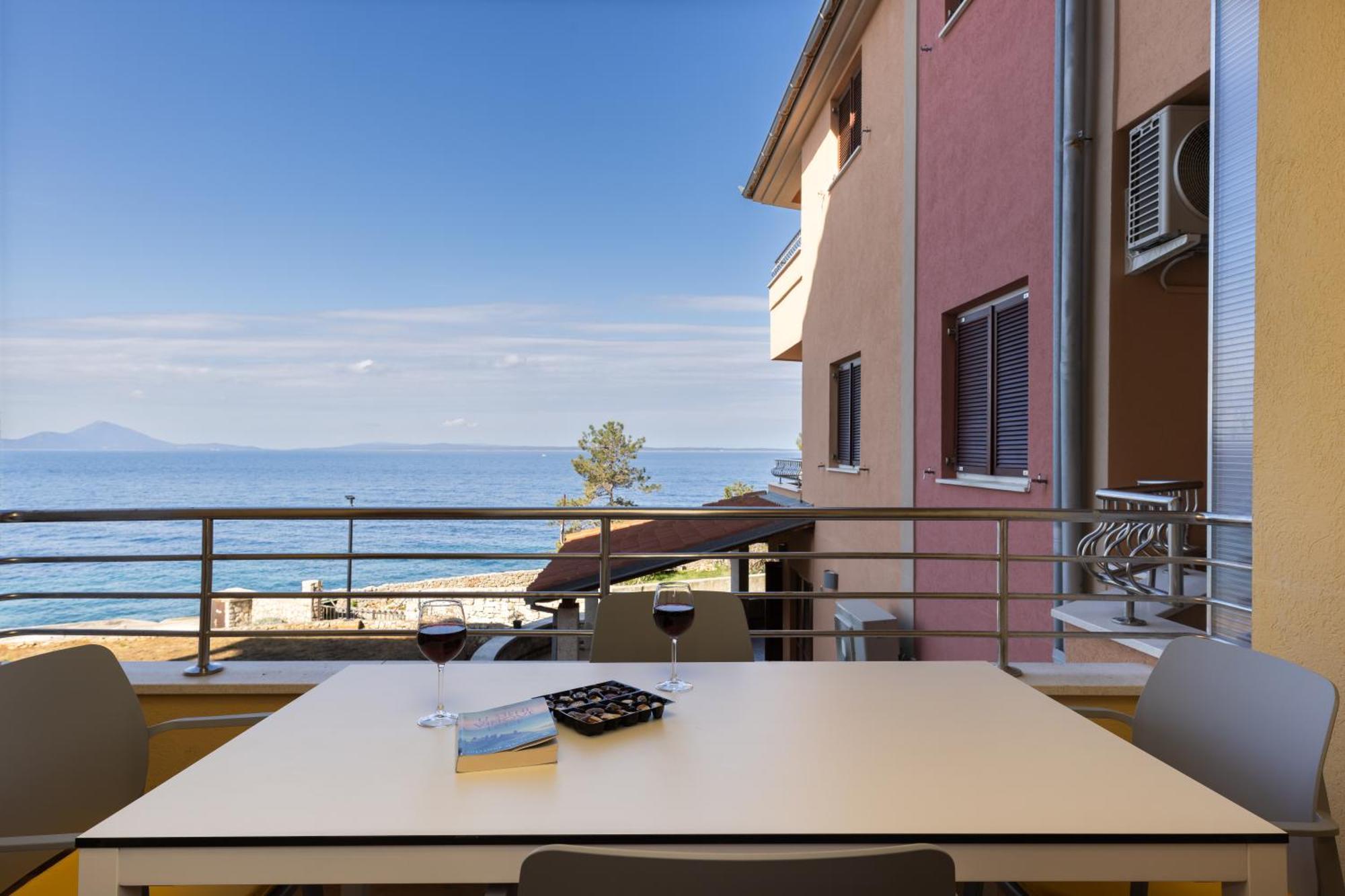 Velo Jedro Apartmani Punta Veli Lošinj Kültér fotó