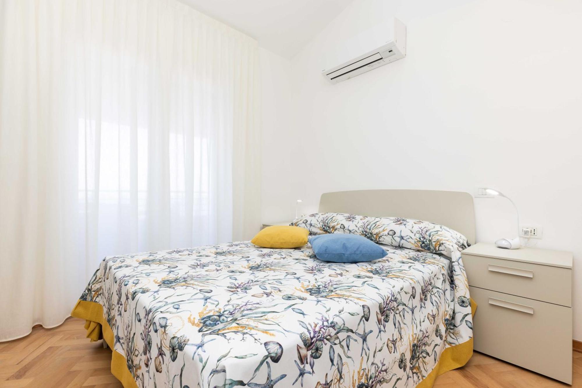 Velo Jedro Apartmani Punta Veli Lošinj Kültér fotó